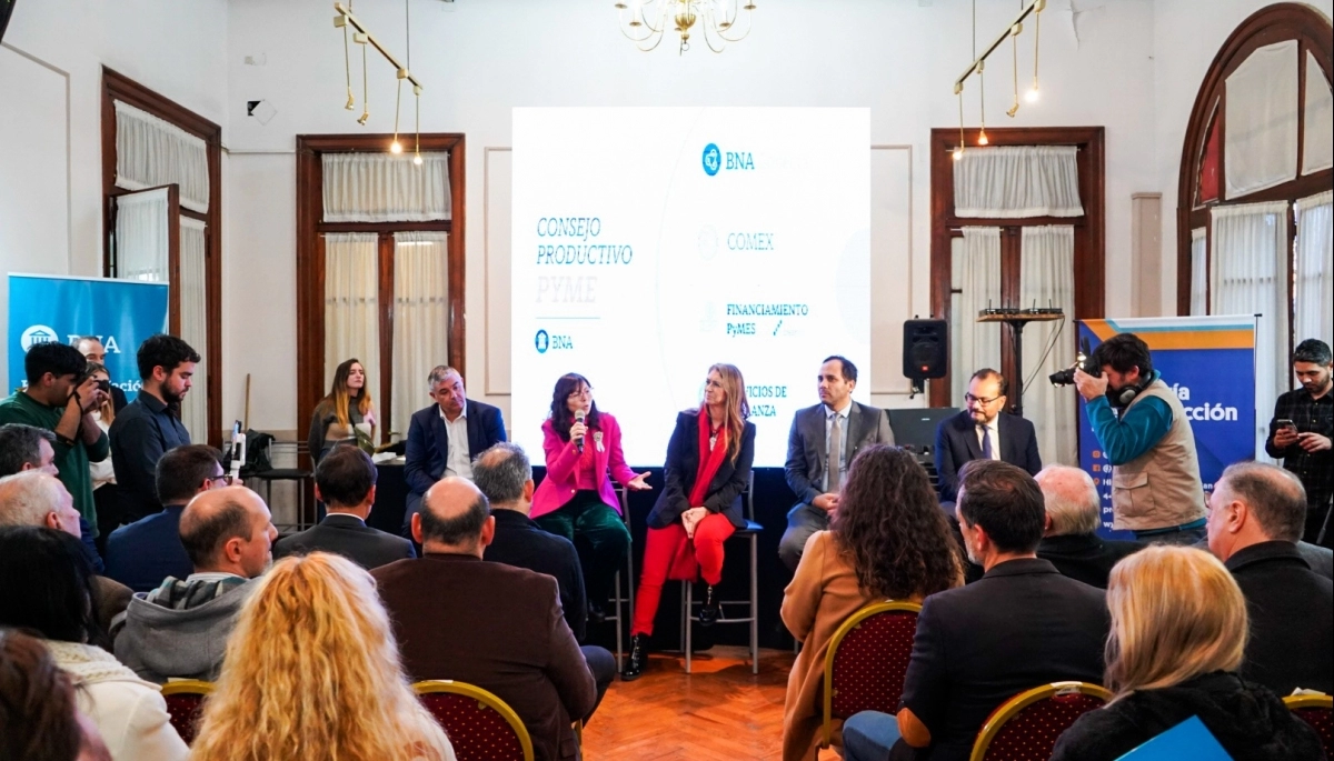 Batakis encabezó un Consejo Productivo PyME con más de 200 empresarios de La Matanza