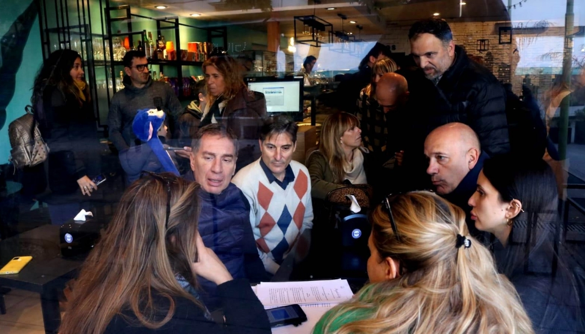 Santilli estuvo en Bahía Blanca y se mostró con De Leo: “El cambio se va a consolidar el 13 de agosto”