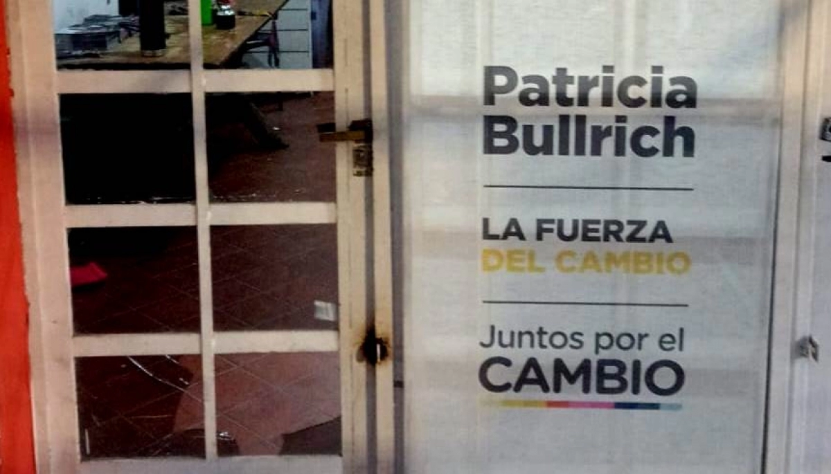 Denuncian que vandalizaron dos veces en una semana un local de Juan Pablo Allan