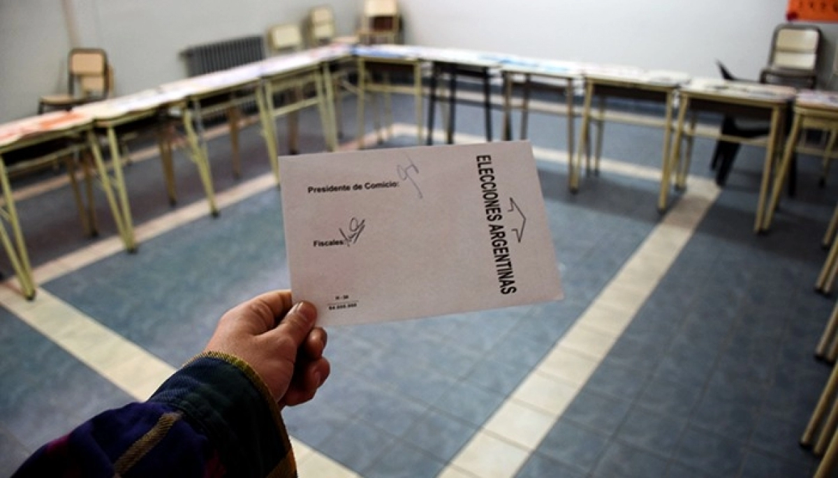 Libro de pases: los candidatos que cambiaron de partidos políticos para estas elecciones