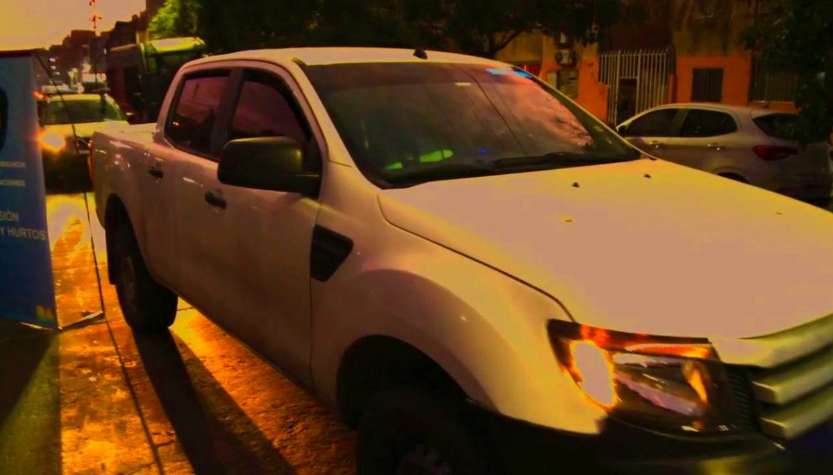 No eran tan deshonestos: vendían un auto al 20% de su valor pero avisaban que era "mellizo"