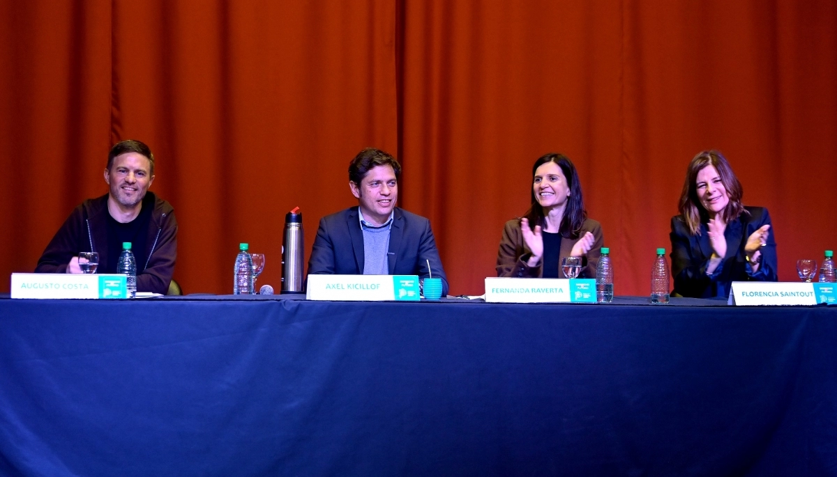 “La libertad no es gritar en los canales de televisión”, lanzó Kicillof contra Milei