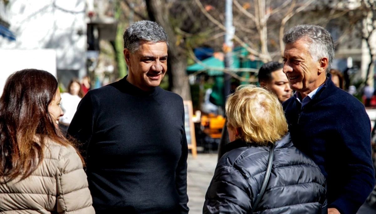 Mauricio Macri se involucró en la interna porteña y respaldó en público a su primo Jorge