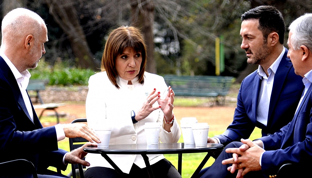 Bullrich comenzó la caza de votos para octubre y logró la foto con Larreta