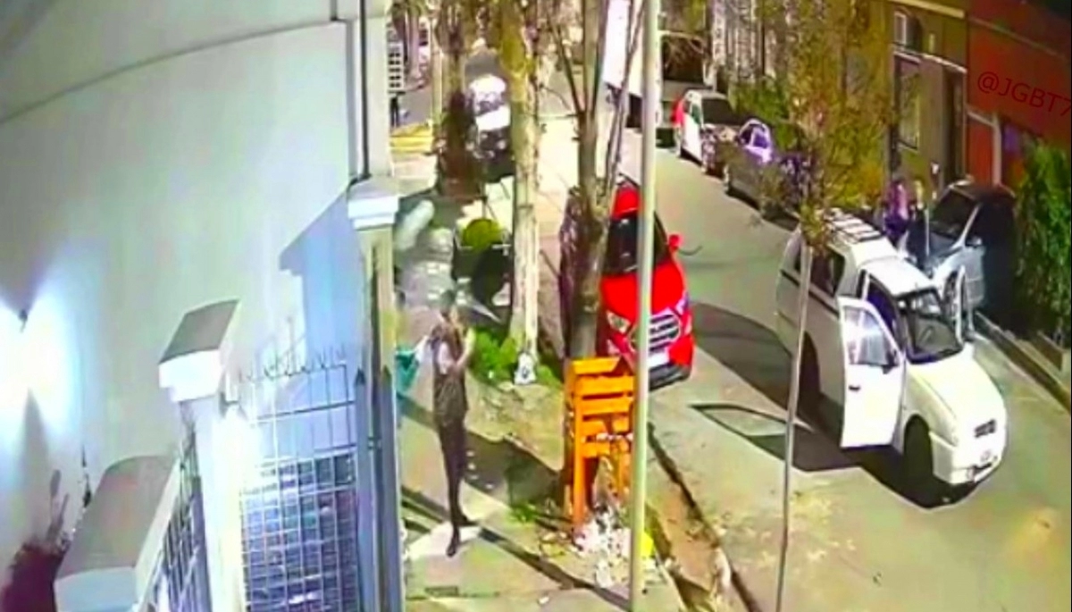 Raid delictivo en Avellaneda: delincuentes armados robaron dos camionetas en 200 metros