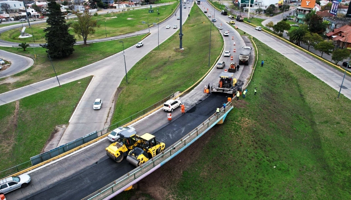 Comenzó la repavimentación de Camino Centenario en La Plata
