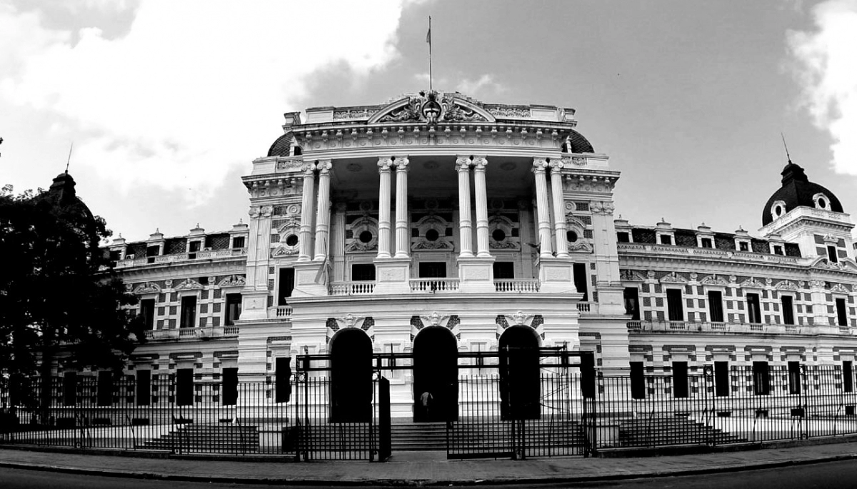 La moneda en el aire como proyección electoral