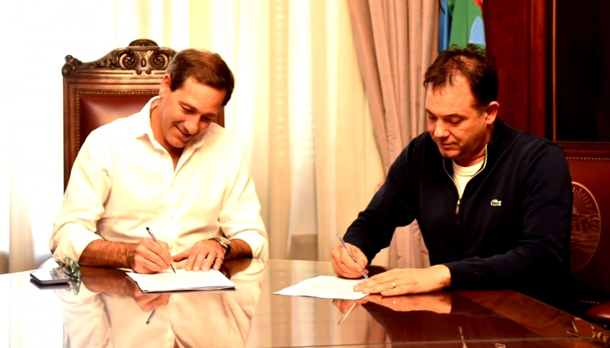 Garro confirmó el cobro del bono de 30 mil pesos y una suba paritaria para municipales