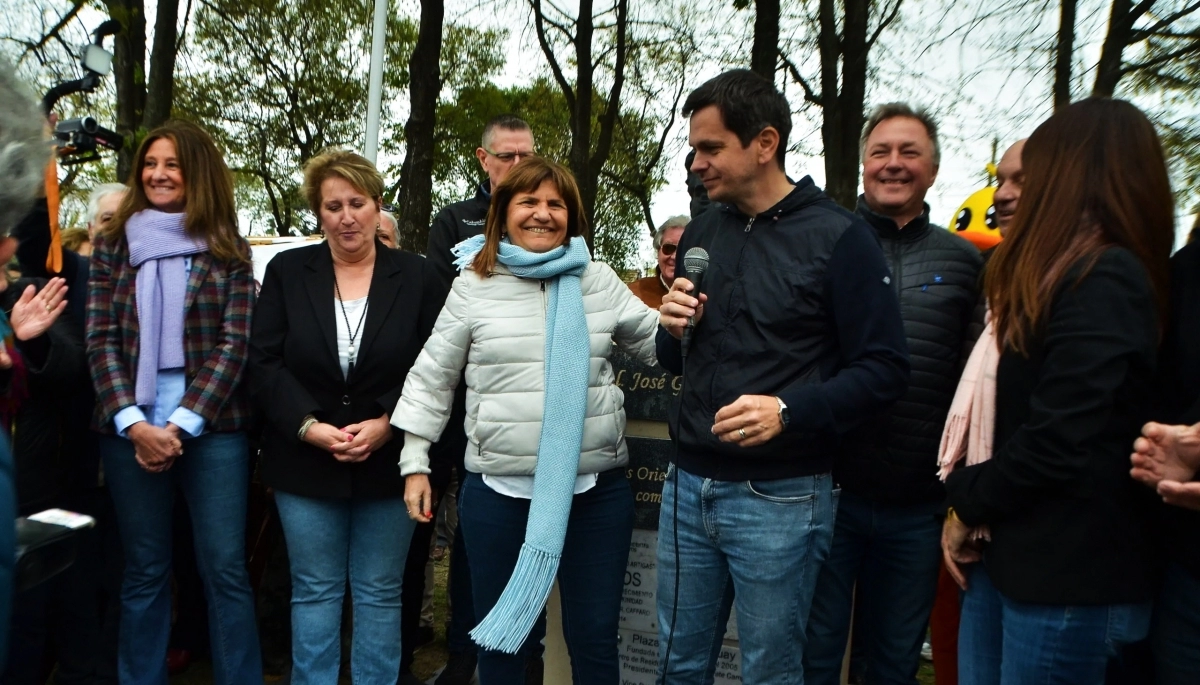 Bullrich echó leña al fuego y calentó la interna entre un intendente y un ministro kirchneristas