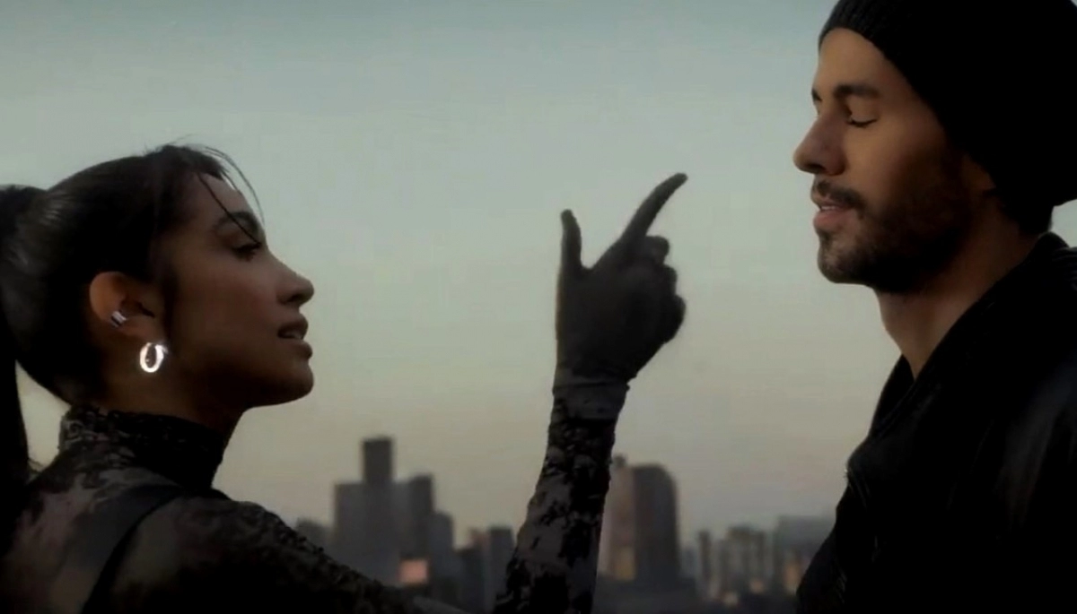 Furor total por el videoclip de María Becerra y Enrique Iglesias en “Así es la Vida”