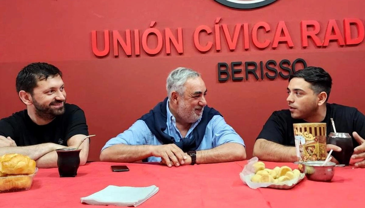Berisso: el candidato a vicegobernador Miguel Fernández apoyó a Matías Nanni