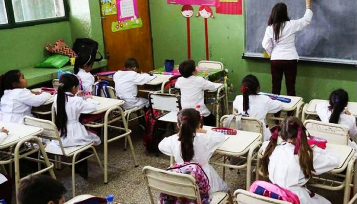 Después de las elecciones del domingo 22 ¿Habrá clases el lunes 23 en la Provincia?