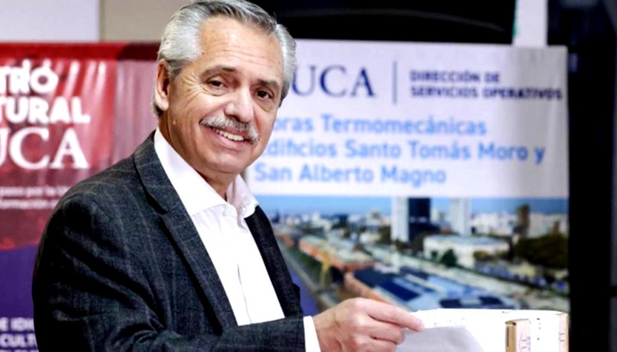 Votó Alberto Fernández: "Es un día importante, los argentinos estamos decidiendo el futuro”