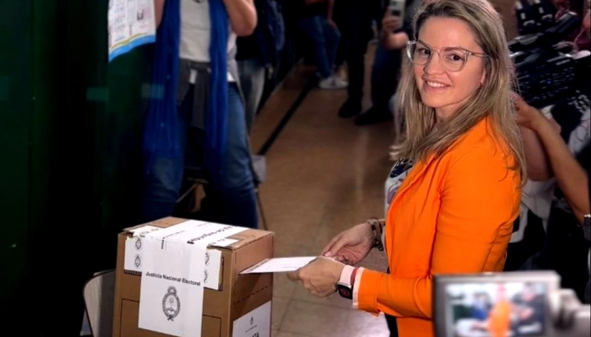 Píparo votó en La Plata: “Hay mucho robo de boletas, mucho uso de papel"