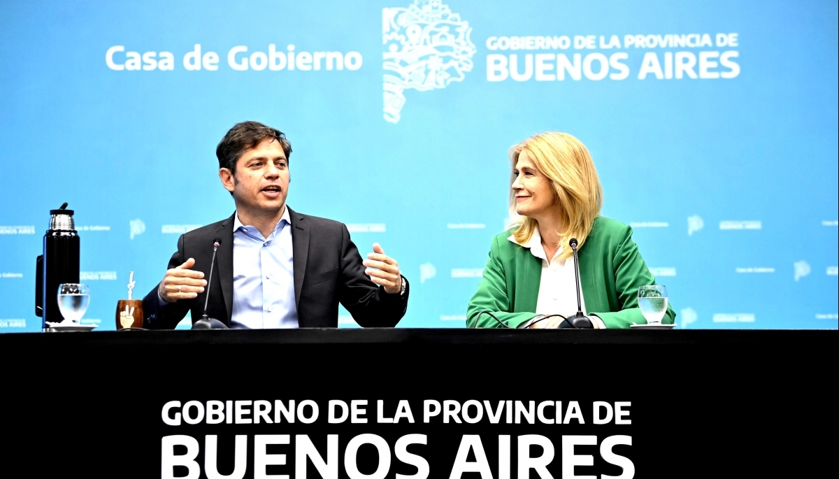 Kicillof y un cruce con Milei: el “ataúd al kirchnerismo” y "vivos y coleando"