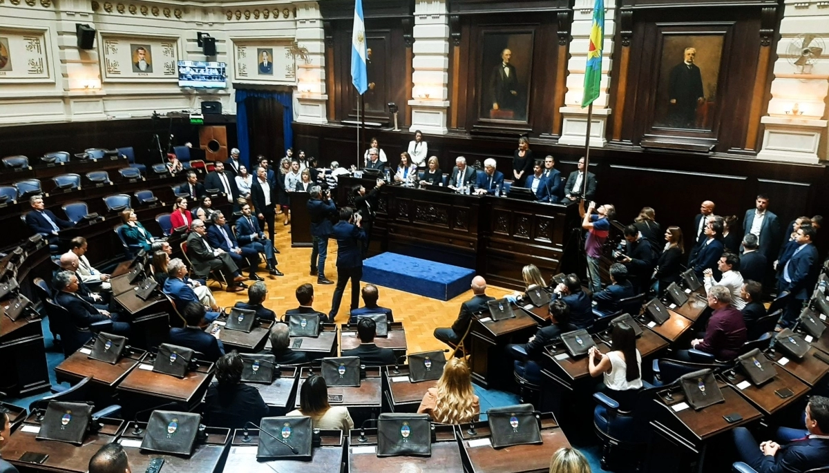 Ceremonia legislativa: entregaron diplomas a intendentes y legisladores bonaerenses electos