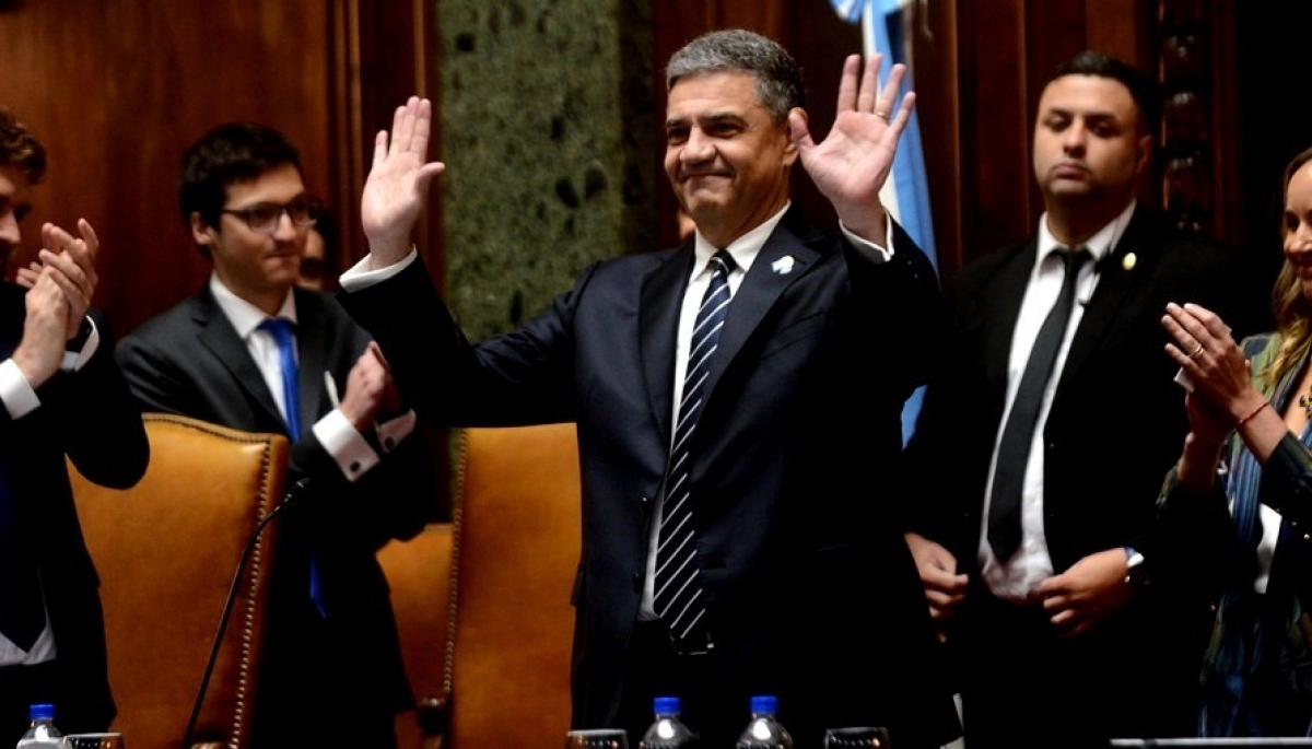 Jorge Macri juró como jefe de Gobierno porteño en la Legislatura