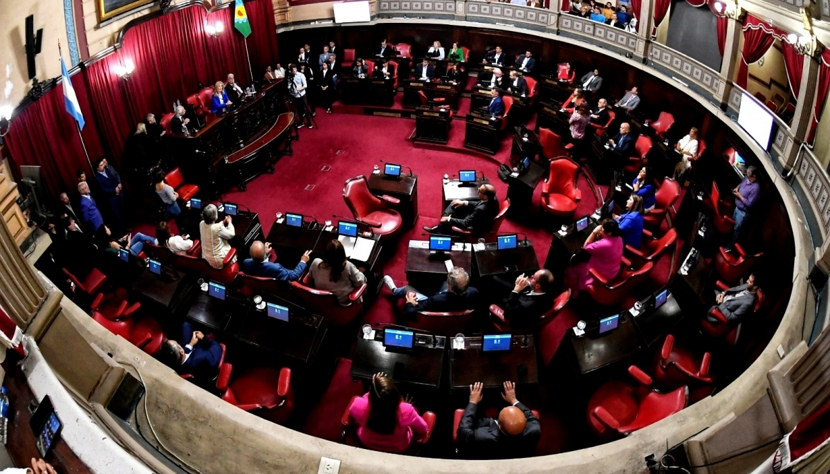 El Senado bonaerense sesionó para tomarle juramento a los nuevos legisladores