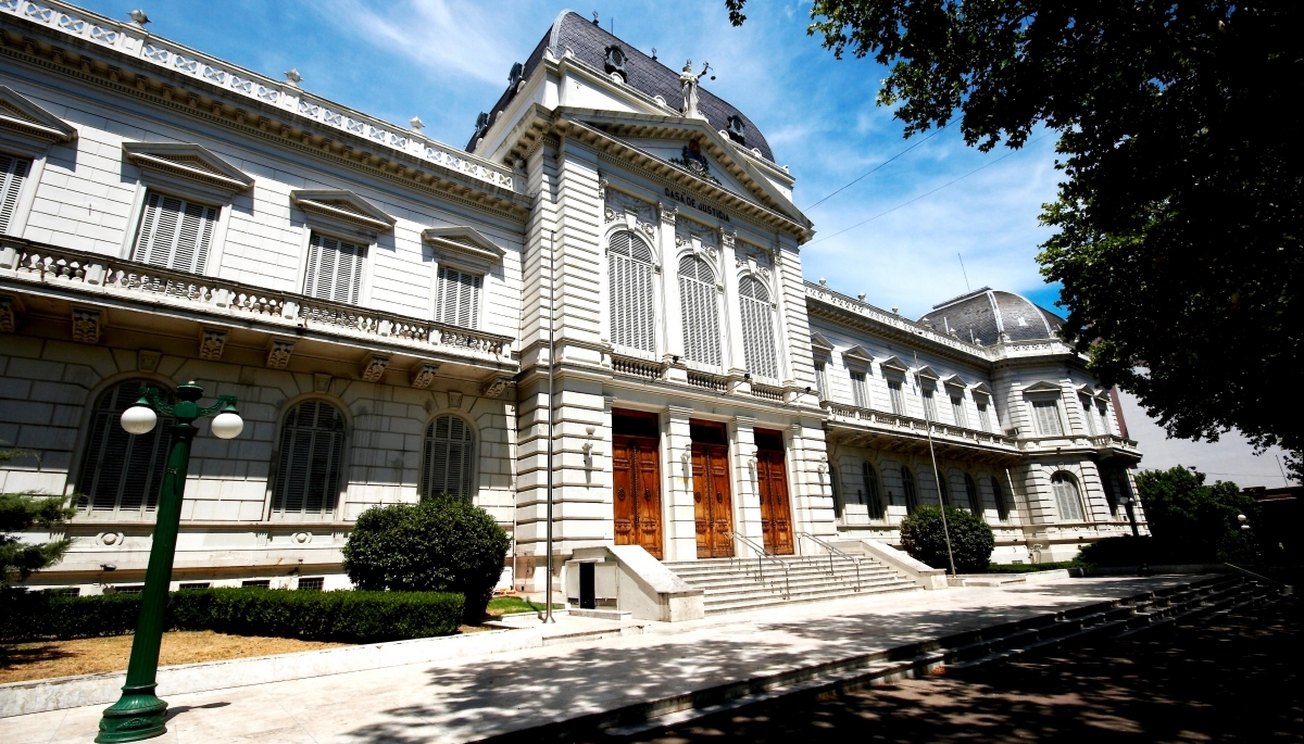 La Corte bonaerense lanzó la convocatoria para el ingreso de personal administrativo