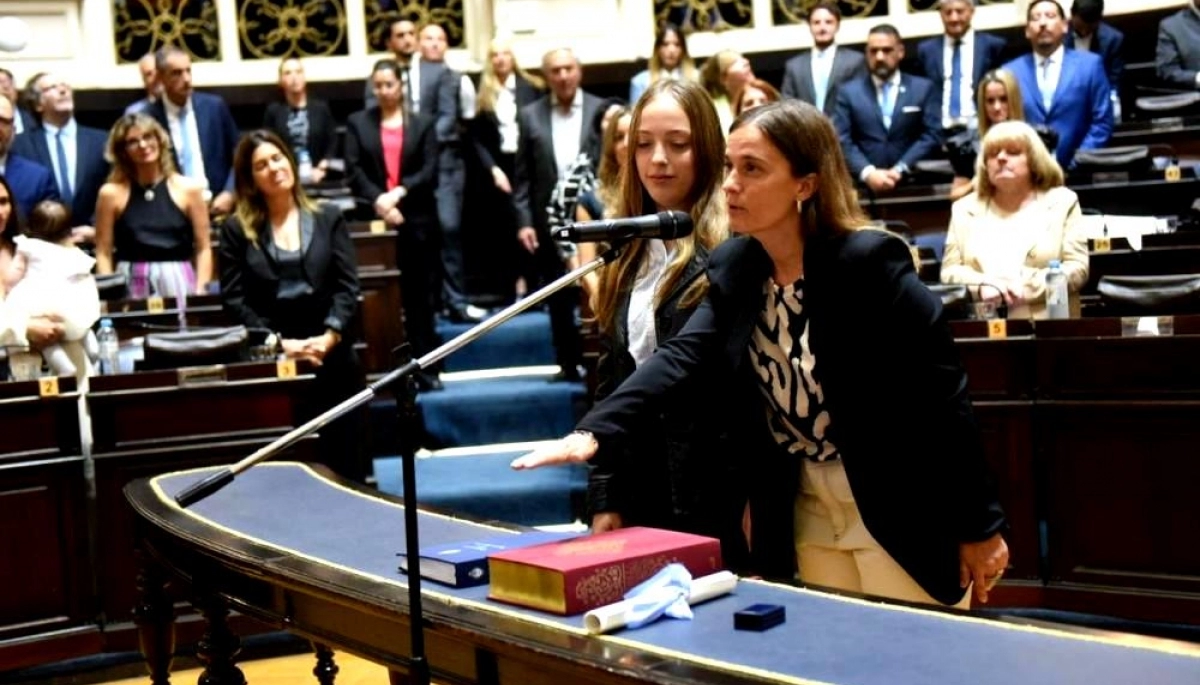 Modificaciones en la Legislatura: diputada peronista se tomó licencia para asumir en Olavarría