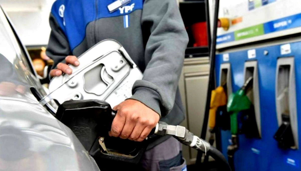 En municipio de la costa crearon una nueva tasa para cada carga de combustible