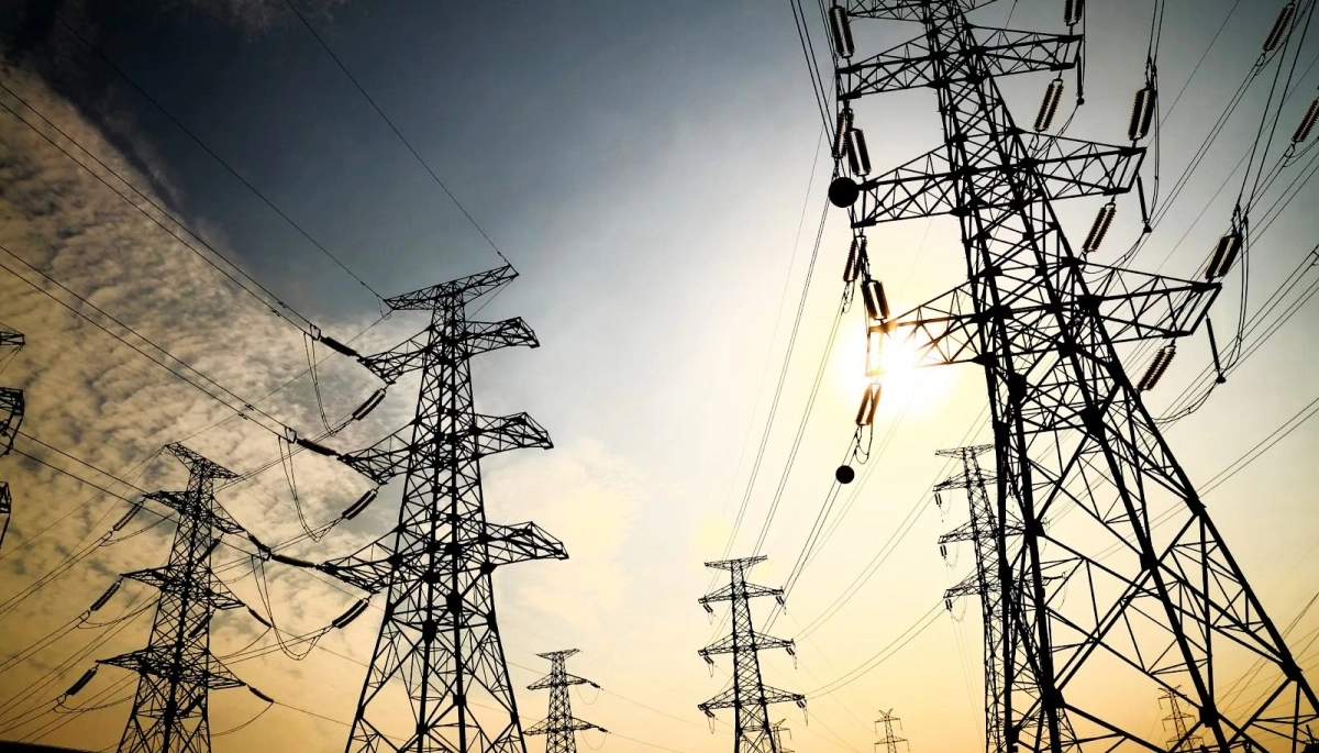 El gobierno bonaerense avanza en una mega obra para evitar cortes de luz al interior de la Provincia