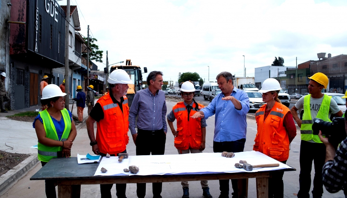 Katopodis visitó a Cascallares y supervisó la renovación de la Ruta 4 en Almirante Brown