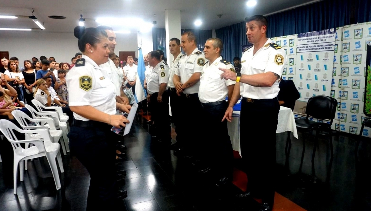 En Presidente Perón, la Policía bonaerense celebró su aniversario 202