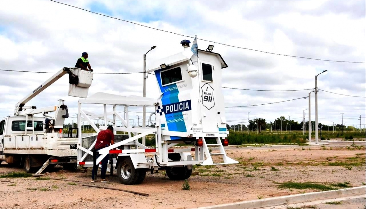 San Vicente: instalaron una torre de control y vigilancia en el barrio Papa Francisco