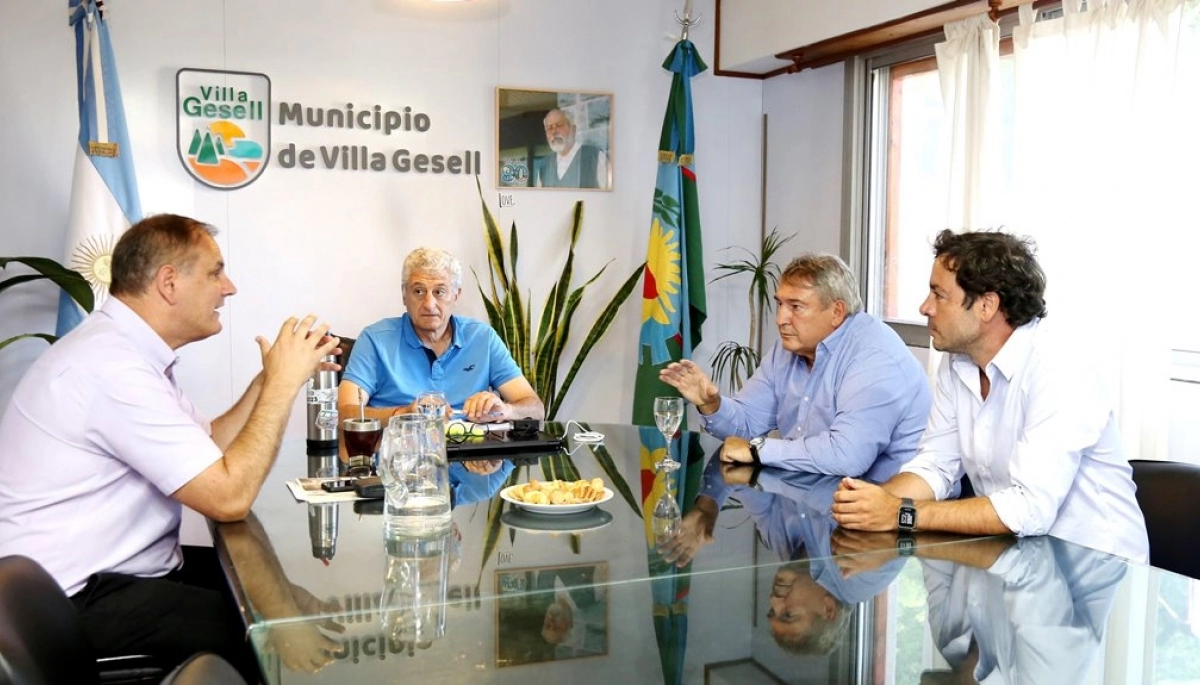 D’Onofrio se reunió con intendentes para detener el “aumento ilegal” de la empresa Costa Azul