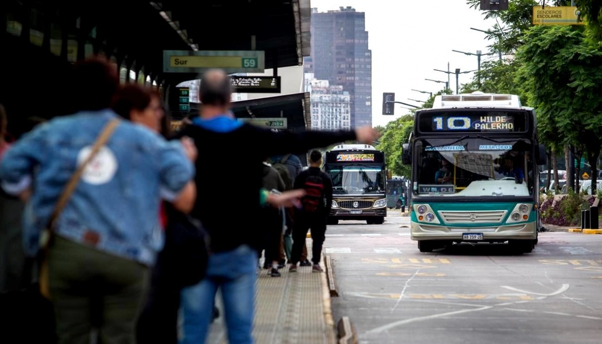 El gobierno nacional abrió una nueva audiencia pública para definir aumentos en el transporte del AMBA