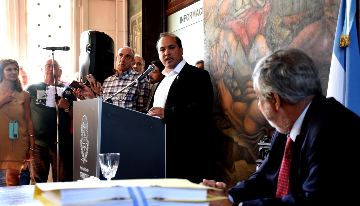 Un intendente radical de la Provincia dará un bono de $100.000 a los municipales