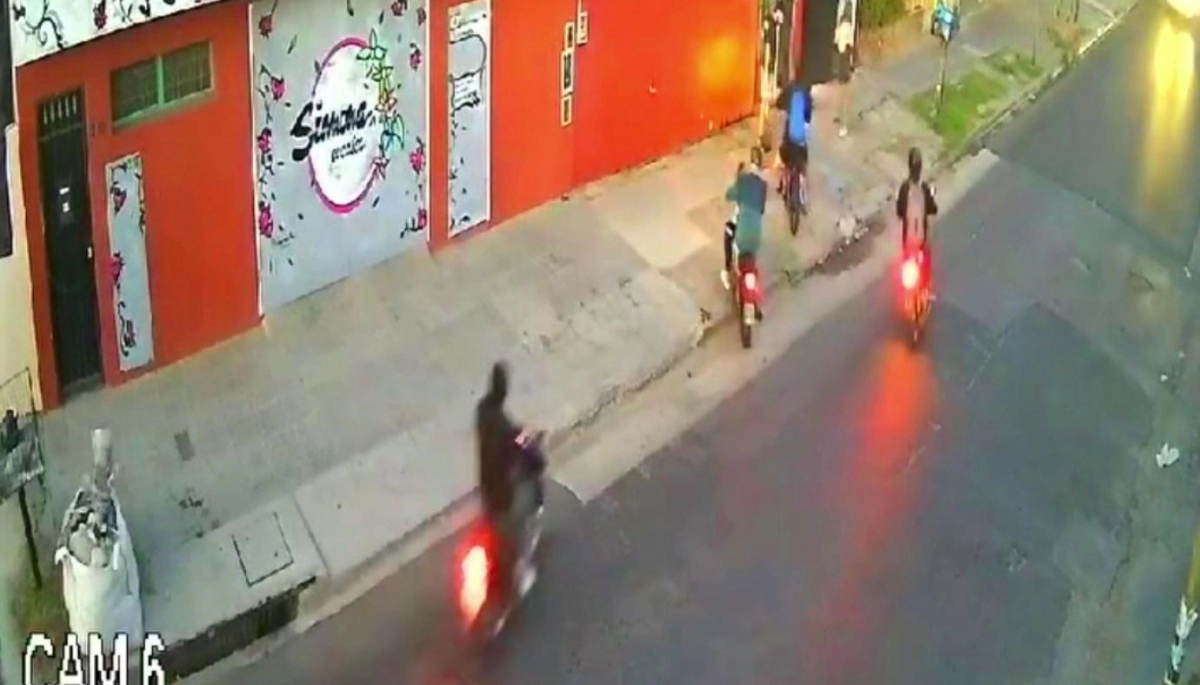 Motochorros, el terror del Conurbano: en parejas y como pirañas, asolaron una localidad en cuatro días