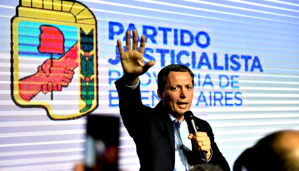 Gray profundiza su juego en la interna del PJ bonaerense y volvió a cuestionar a Máximo Kirchner