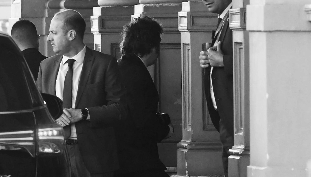 Sigue la crisis de Gabinete: Milei evalúa echar a Francos y a Martín Menem
