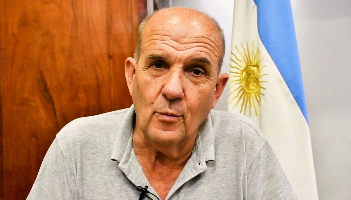 Intendente bonaerense declara “persona no grata” a legisladores que aprueben la Ley Ómnibus