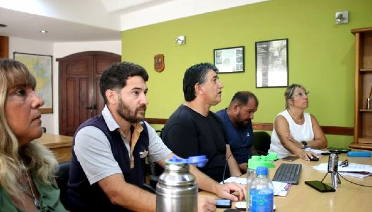 Desde ATE Provincia, le avisan a Milei que no van a aceptar ningún acuerdo por debajo de la inflación