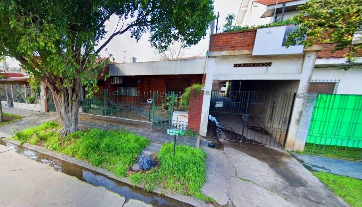 Robo de auto: una mujer fue encañonada y el marido los obligó a desistir con una peligrosa decisión