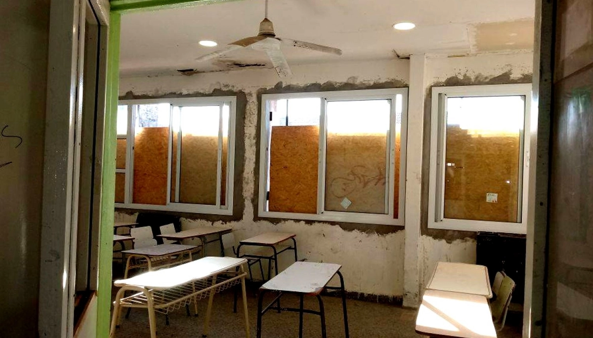 La Defensoría bonaerense alertó sobre la grave situación que genera la interrupción de obras en escuelas