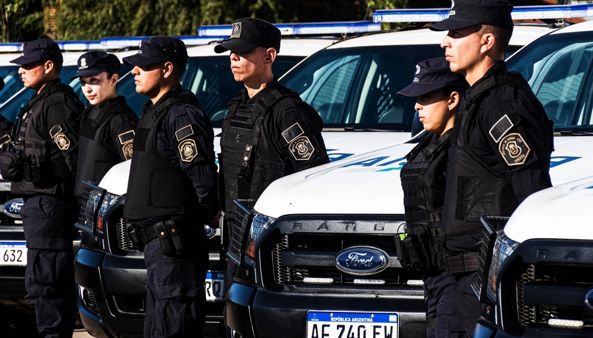 Almirante Brown lanzó la convocatoria para sumarse a la Policía de la Provincia