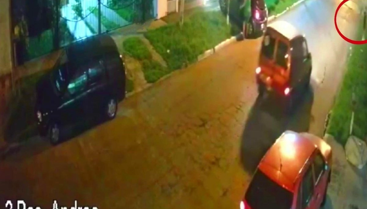 La peor oferta: en la misma cuadra y en simultáneo, cuatro delincuentes atacaron a dos vecinos