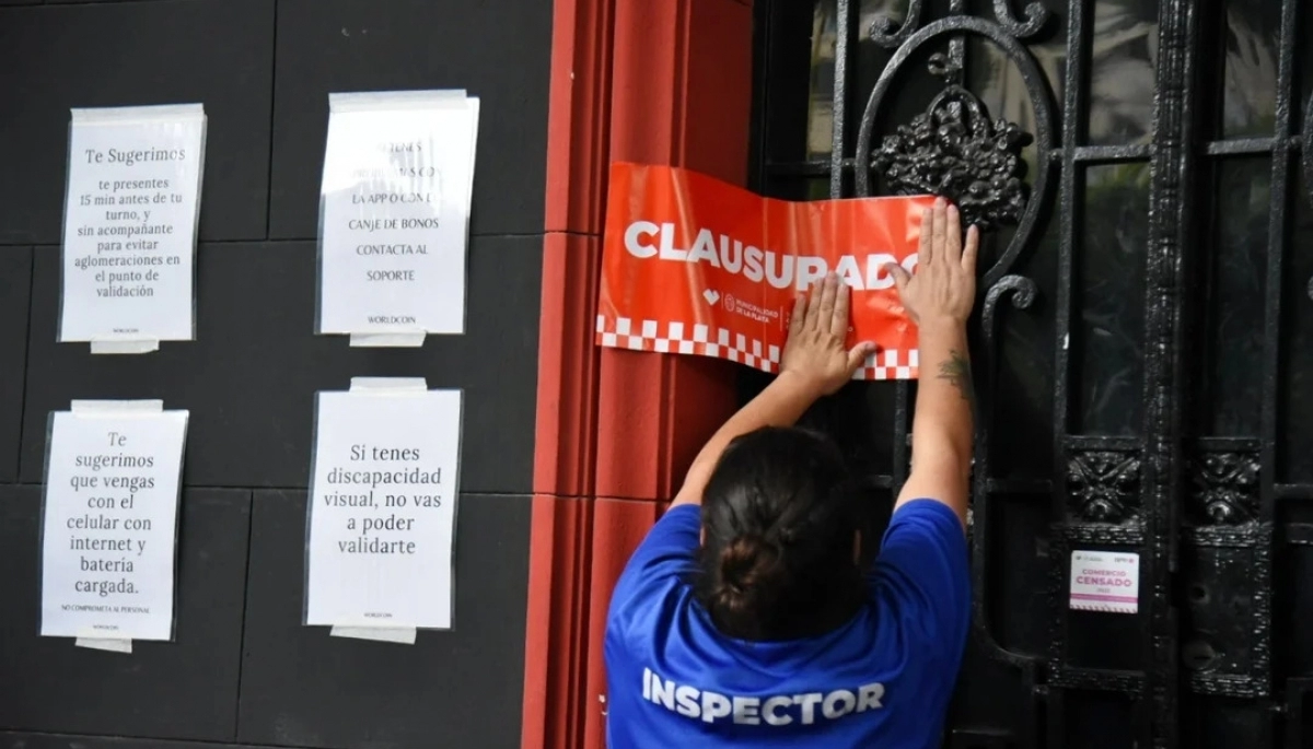 Clausuraron dos locales en La Plata donde escaneaban el iris a cambio de criptomonedas