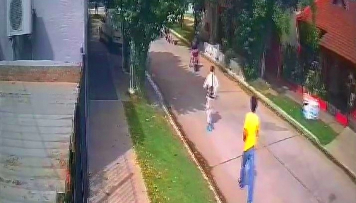 Los motochorros no se tomaron descanso e hicieron de las suyas en el Conurbano