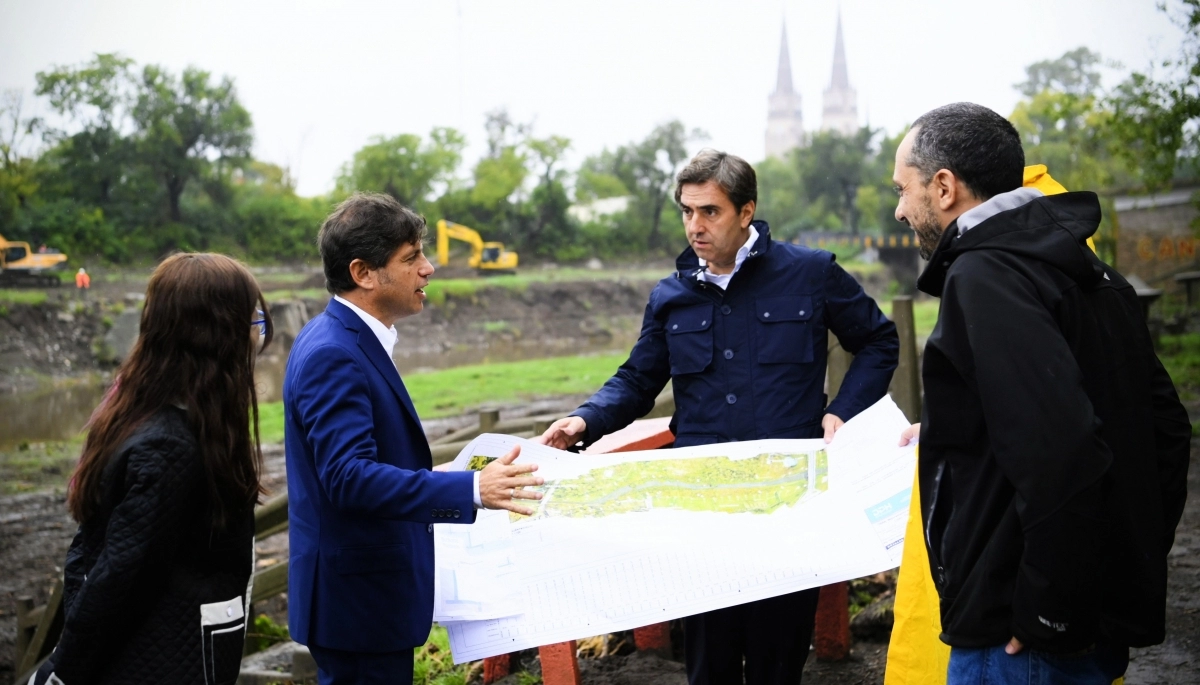 Kicillof volvió a apuntar a Milei: "En la Provincia la obra pública no se paraliza"