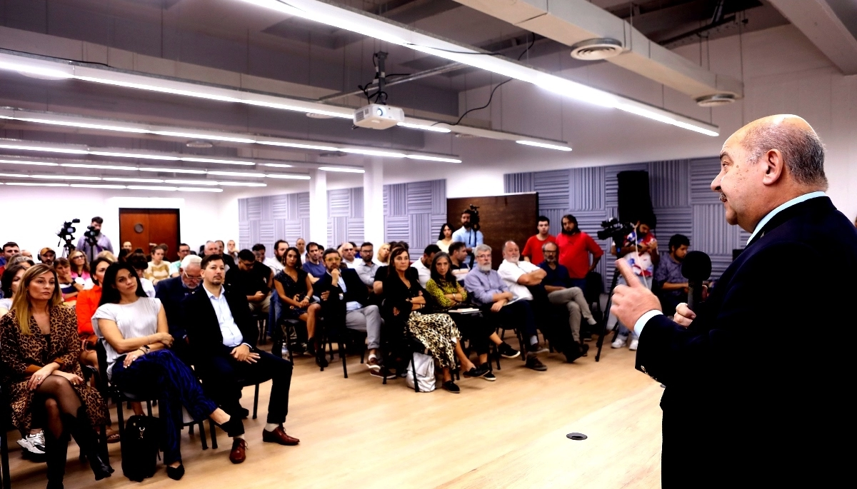 Tauber participó del Congreso Latinoamericano de Medios Universitarios