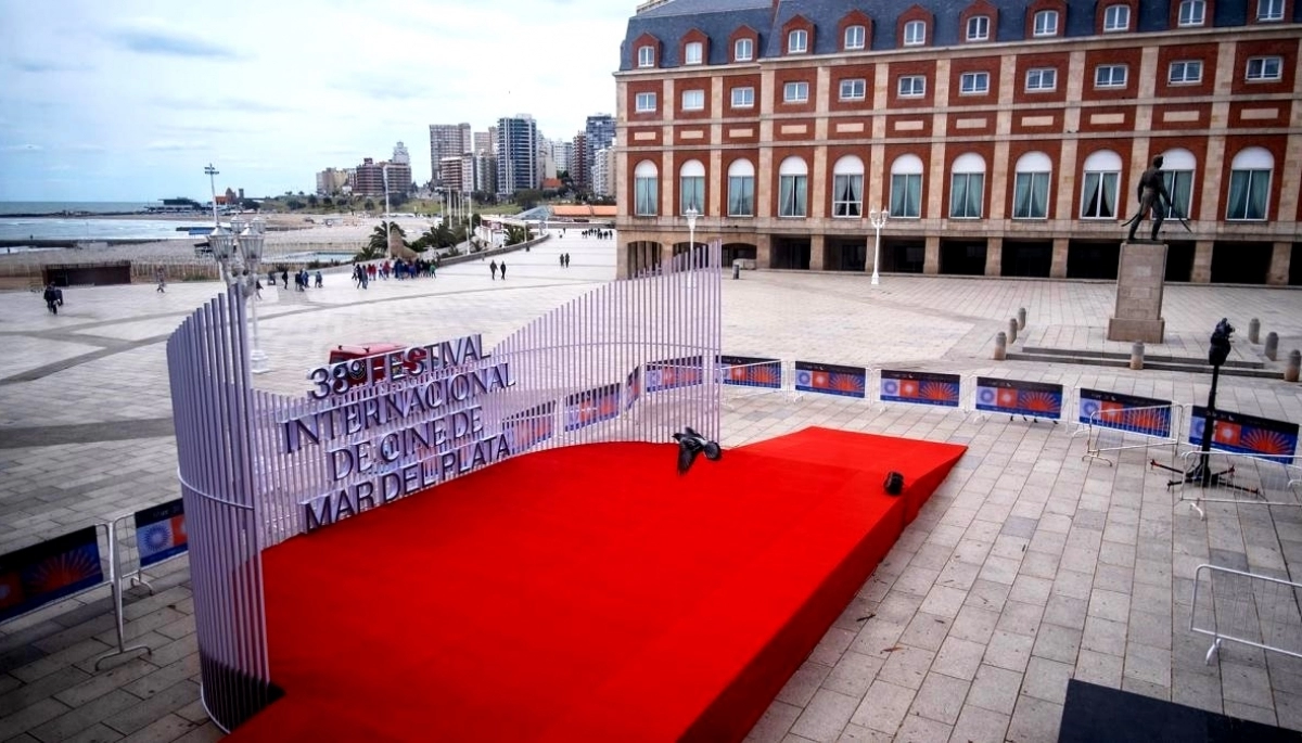 Rabinovich defendió el financiamiento privado del Festival de Cine de Mar del Plata