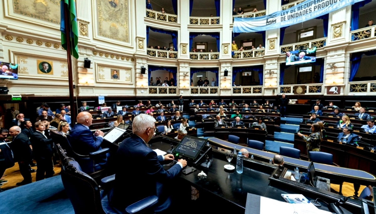 Diputados bonaerense dieron luz verde a la prórroga de las emergencias de empresas recuperadas