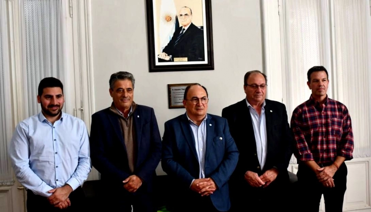 A fin de reflotar la Zona de Crecimiento Común, alcaldes de distintas Secciones se reunieron en Saladillo
