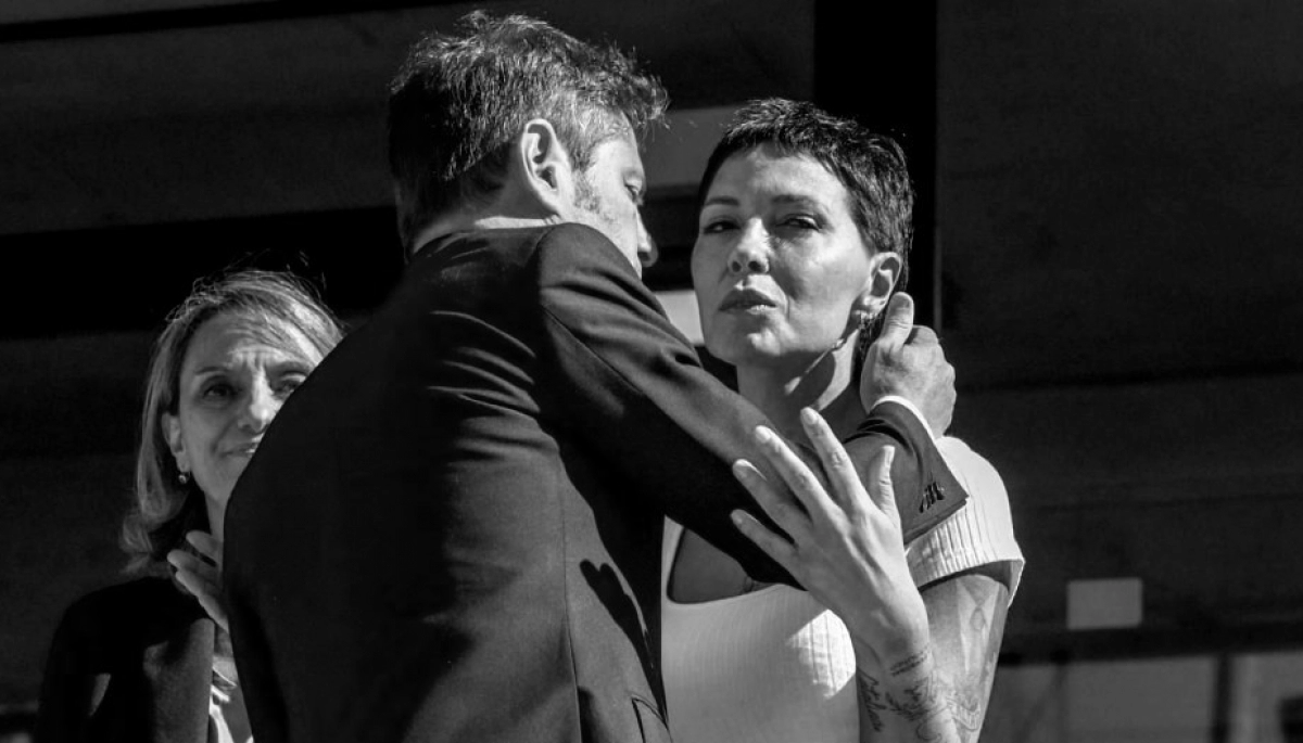 Mayra Mendoza buscó marcar una distancia con Kicillof y los quilmeños la dejaron en offside