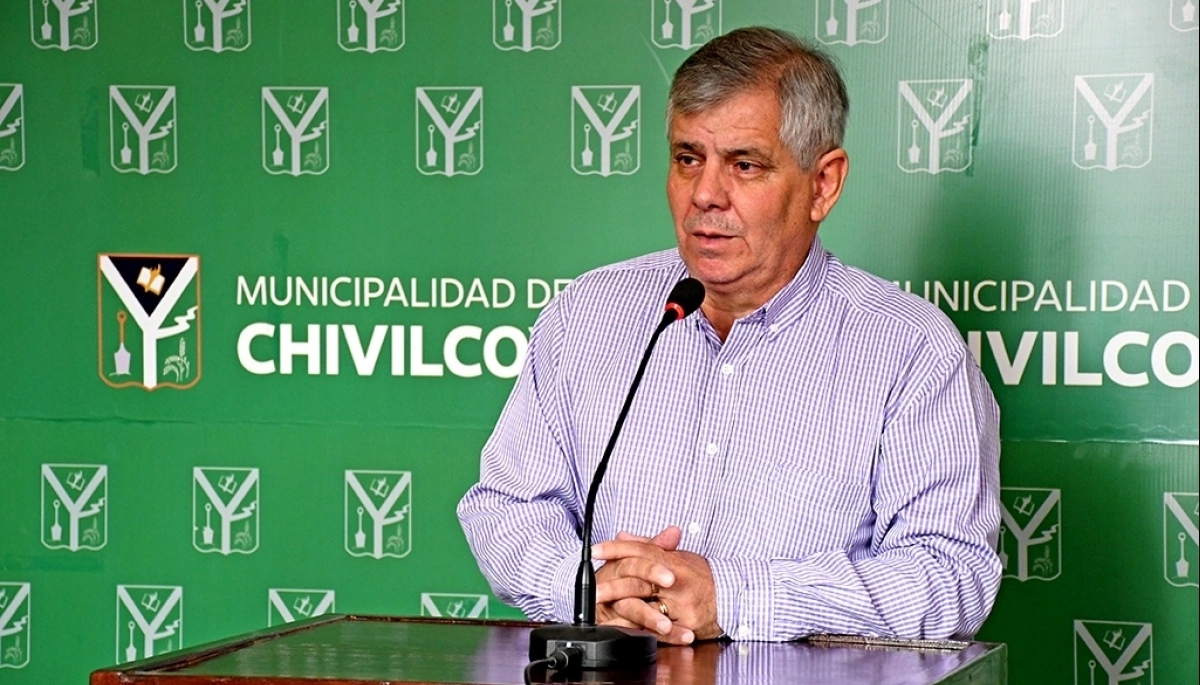 Desde Chivilcoy, Britos pidió que Milei aporte “previsibilidad” y destacó una relación “distinta” con Kicillof
